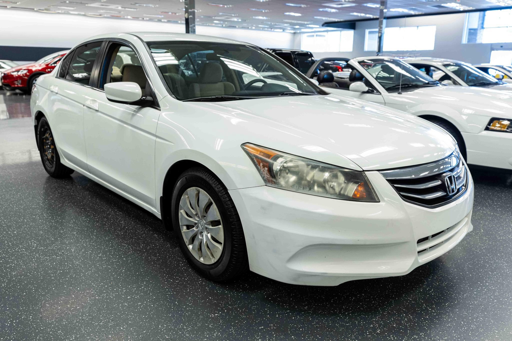 Used 2012 Honda Accord LX image 3