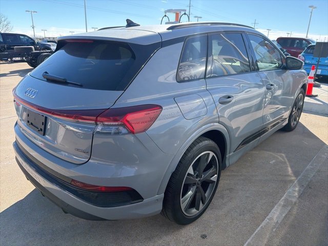 Used 2024 Audi Q4 e-tron Premium Plus image 4