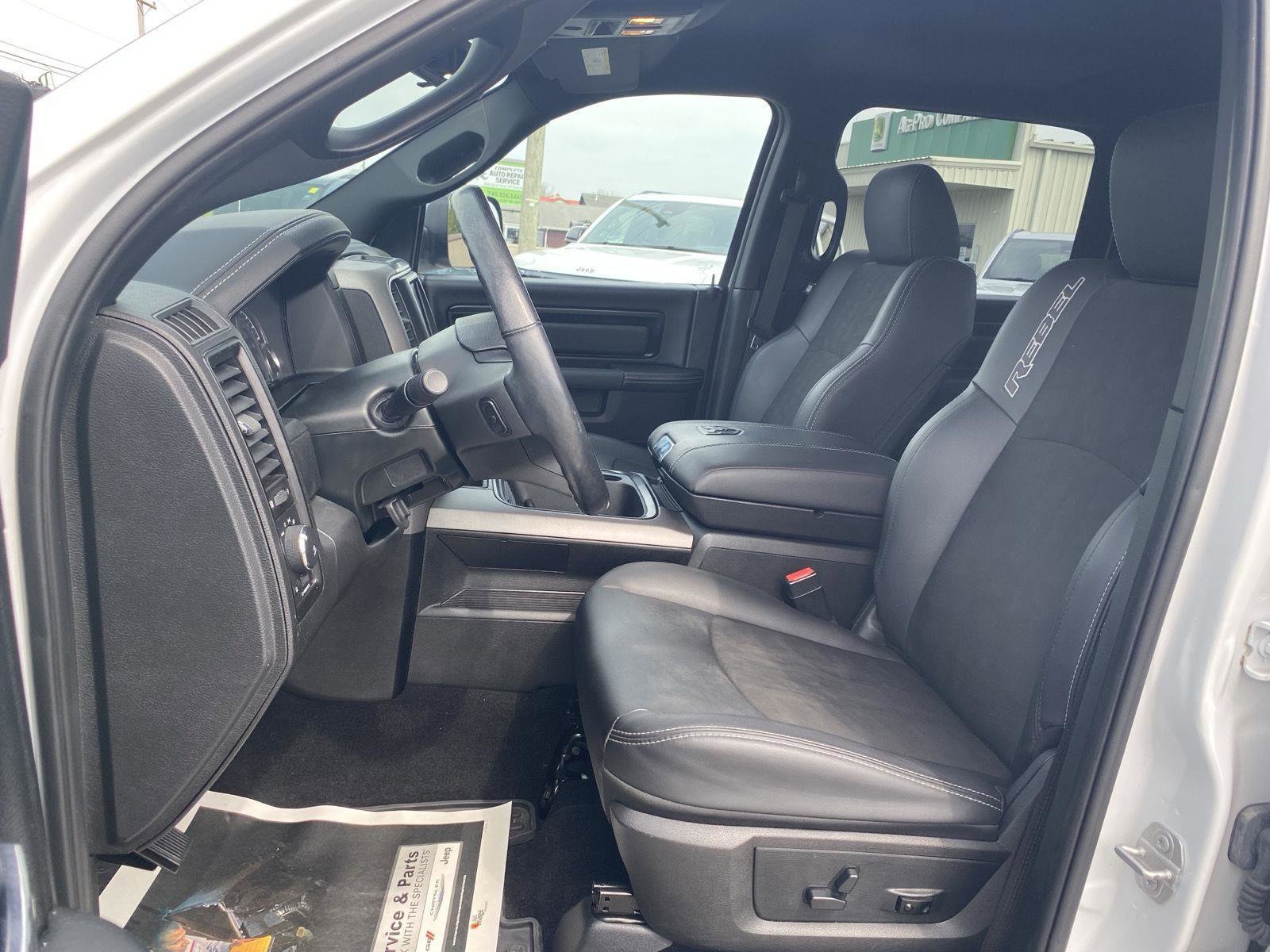 Used 2018 RAM 1500 Rebel w/ Luxury Group image 16