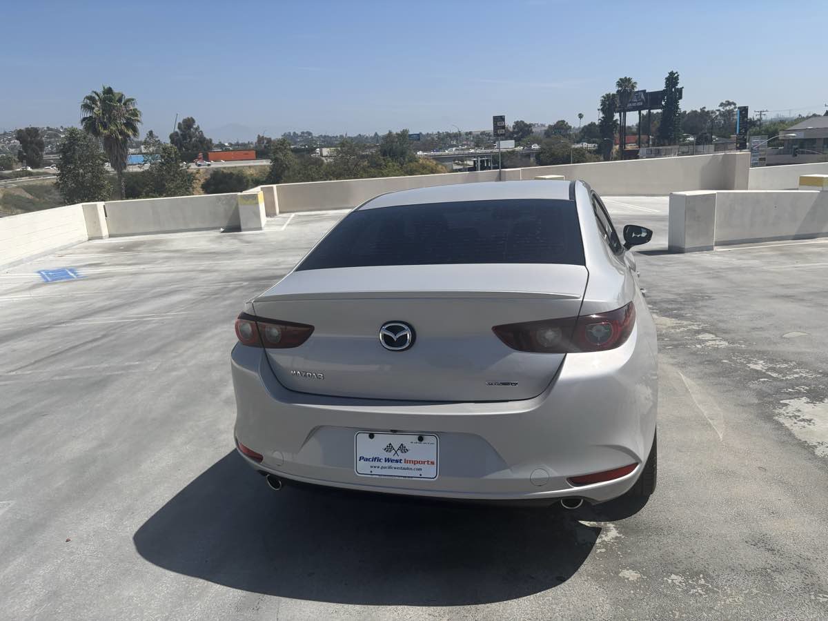Used 2024 MAZDA MAZDA3 s image 31