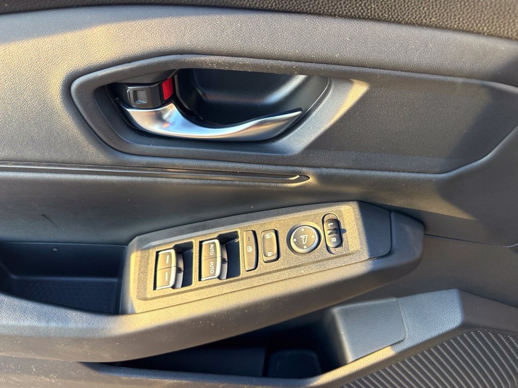 Used 2024 Honda Accord EX image 15