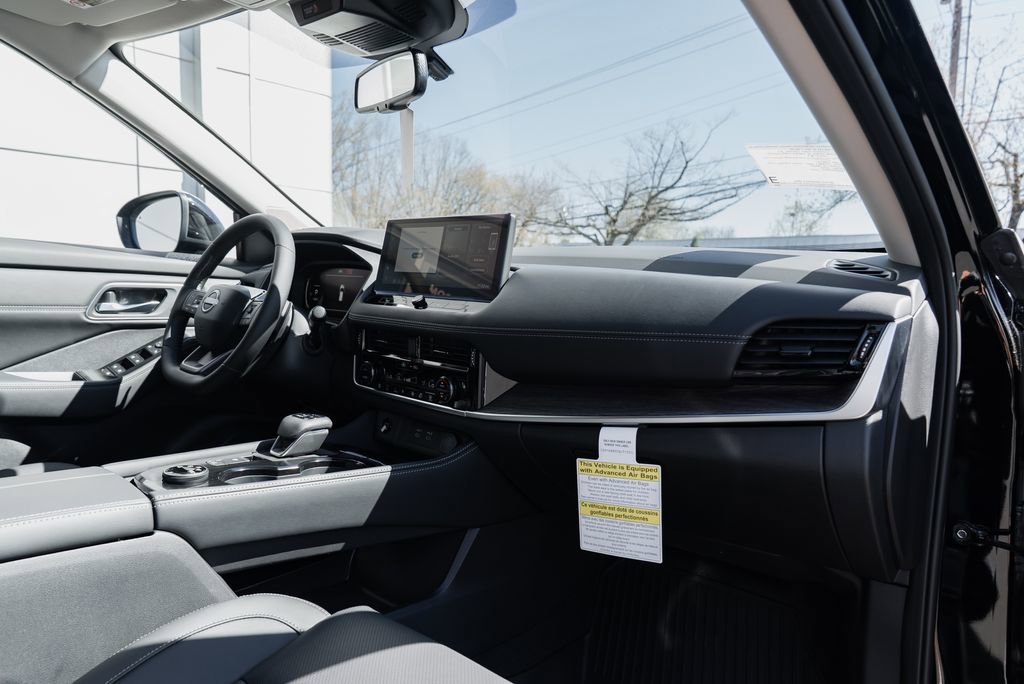 New 2026 Nissan Rogue Platinum image 30