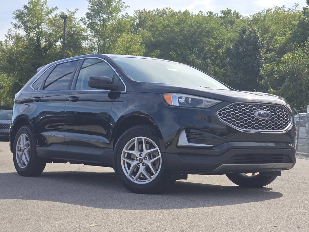 Used 2024 Ford Edge SEL AWD/4WD image 1
