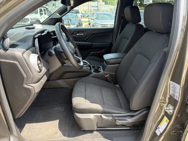 Used 2023 Chevrolet Colorado LT w/ LT Convenience Package AWD/4WD image 20