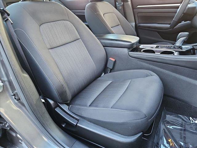 Used 2023 Nissan Altima 2.5 SV w/ SV Premium Package FWD image 22