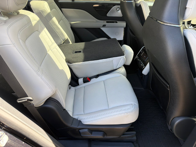 New 2025 Lincoln Aviator Reserve w/ Equipment Group 201A AWD/4WD image 16