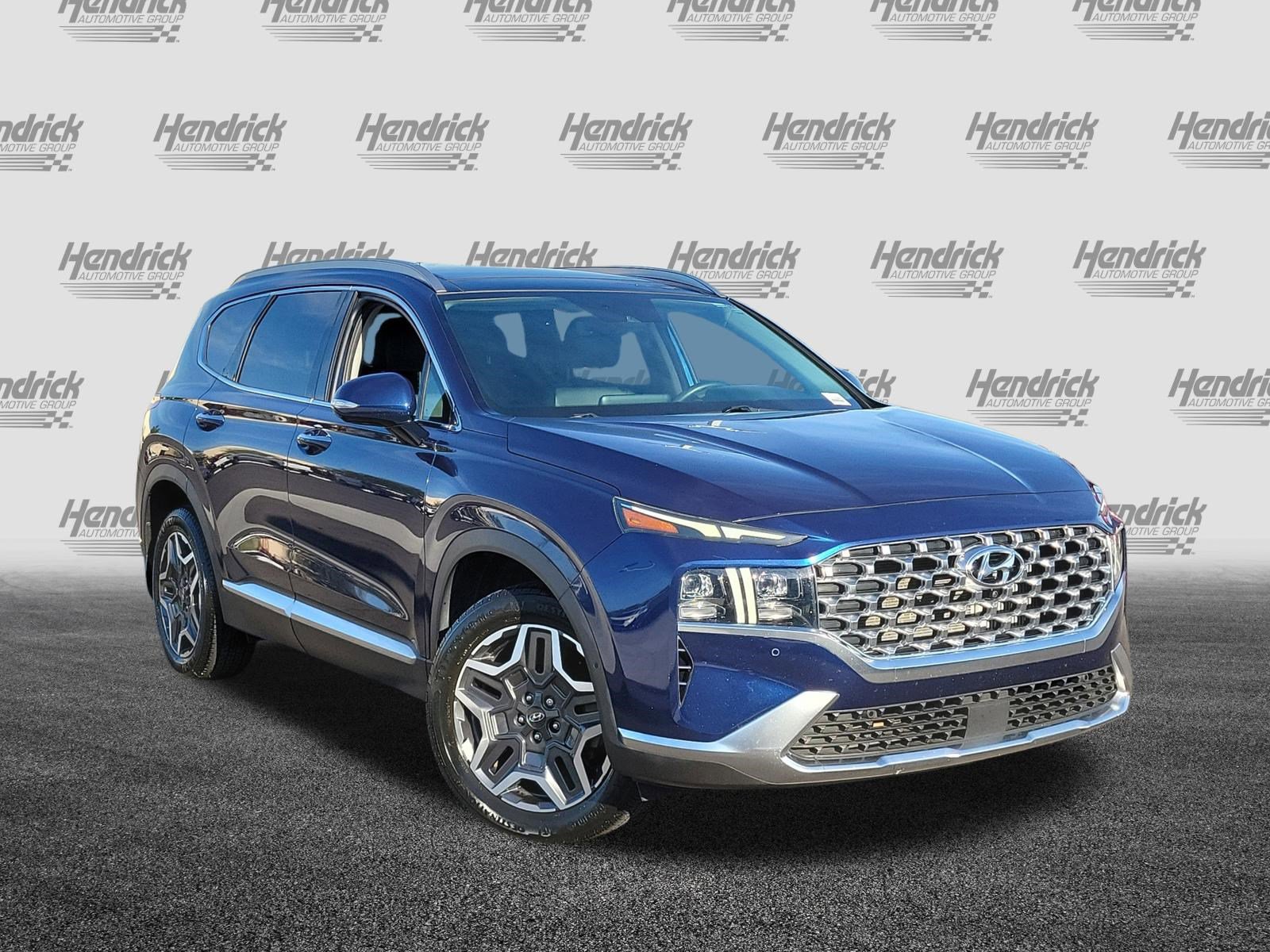 Used 2022 Hyundai Santa Fe Limited w/ Cargo Package FWD image 2