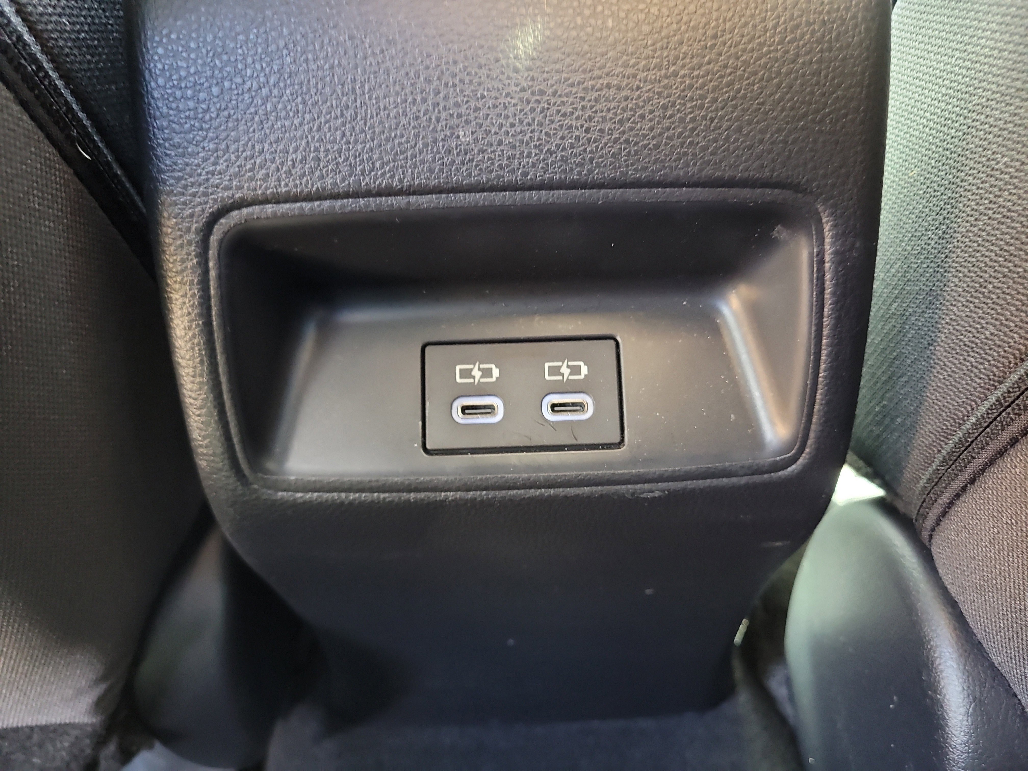 Used 2024 Toyota Corolla LE image 15