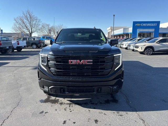 Used 2026 GMC Sierra 1500 Elevation image 2