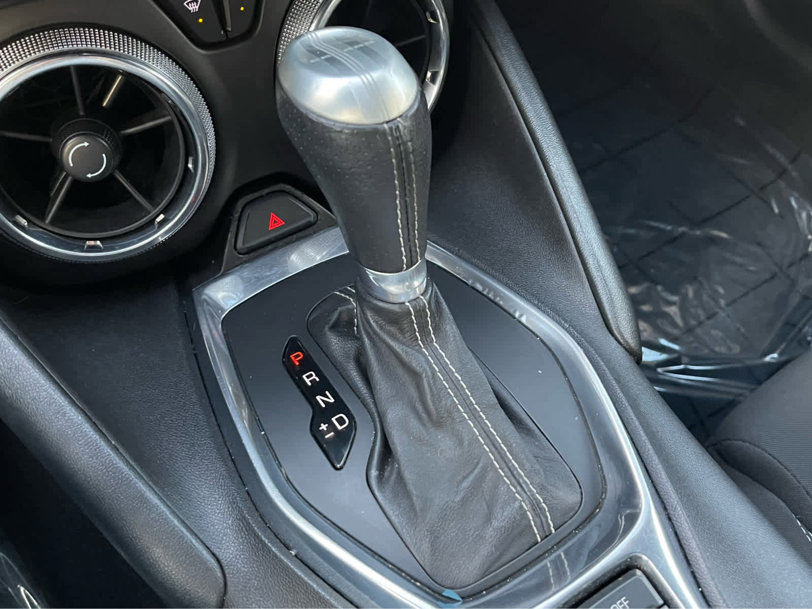 Used 2017 Chevrolet Camaro SS image 16