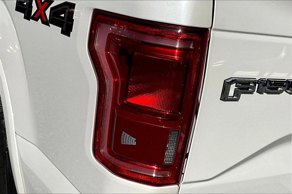 Used 2016 Ford F150 Lariat w/ Equipment Group 502A Luxury image 28