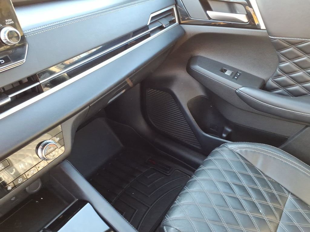 Used 2023 Mitsubishi Outlander SEL Black Edition image 35