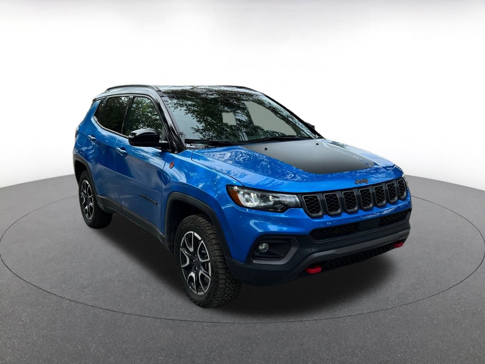 Used 2025 Jeep Compass Trailhawk