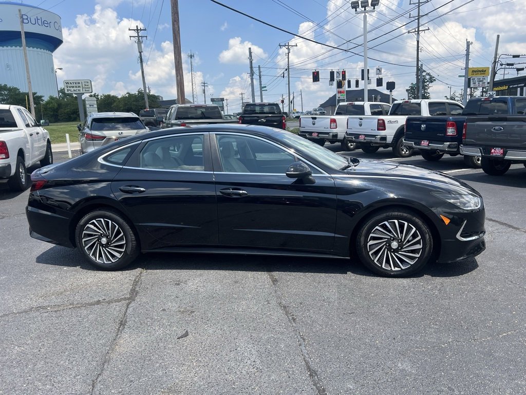 Used 2023 Hyundai Sonata SEL image 4