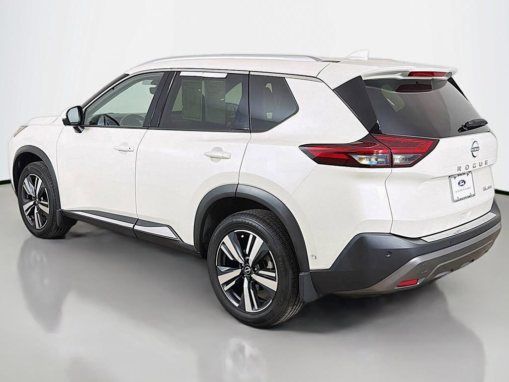 Used 2023 Nissan Rogue SL w/ SL Premium Package AWD/4WD image 12