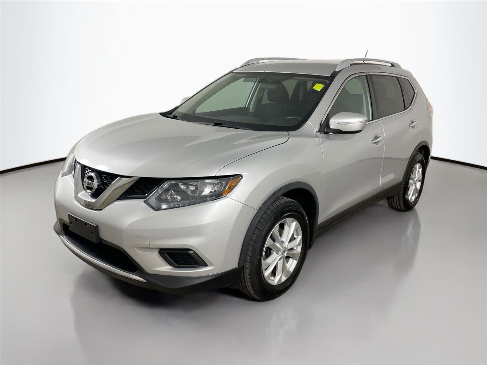 Used 2014 Nissan Rogue SV FWD image 4