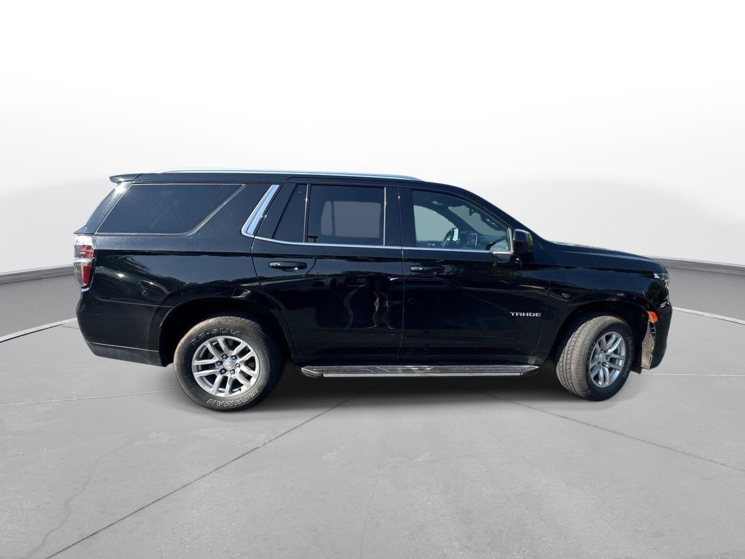 Used 2024 Chevrolet Tahoe LT AWD/4WD image 5
