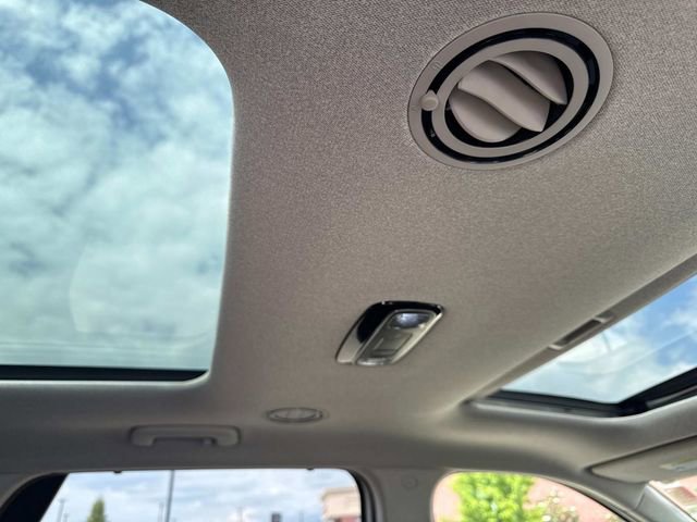 Used 2023 Hyundai Palisade Limited w/ Cargo Package image 15