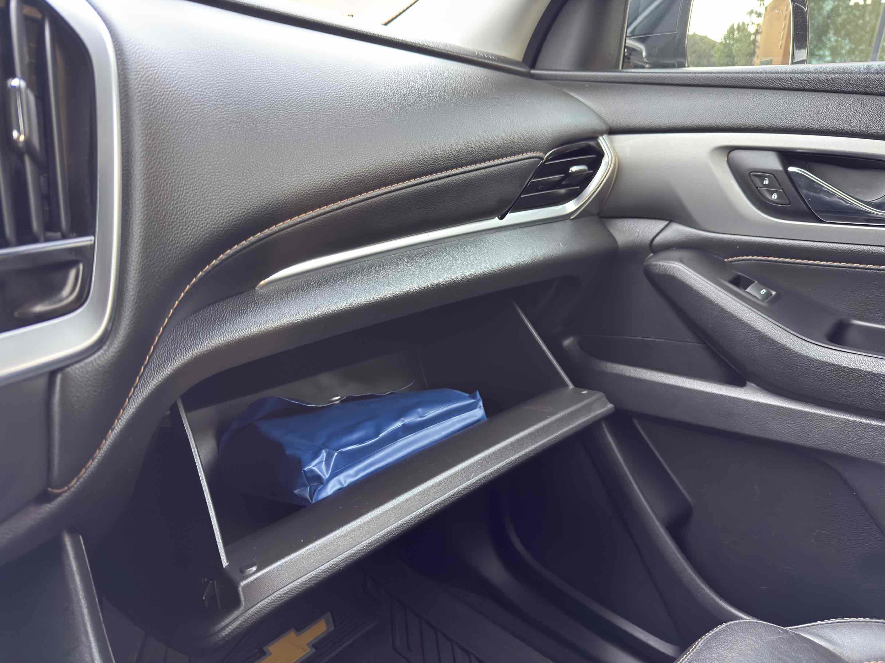 Used 2019 Chevrolet Traverse LT w/ LPO, Floor Liner Package image 61