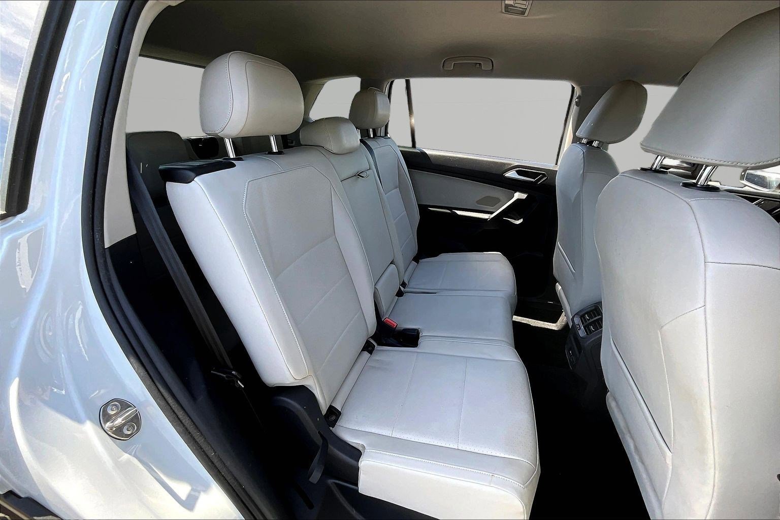 Used 2019 Volkswagen Tiguan SE w/ 3rd Row Seat Package AWD/4WD image 25