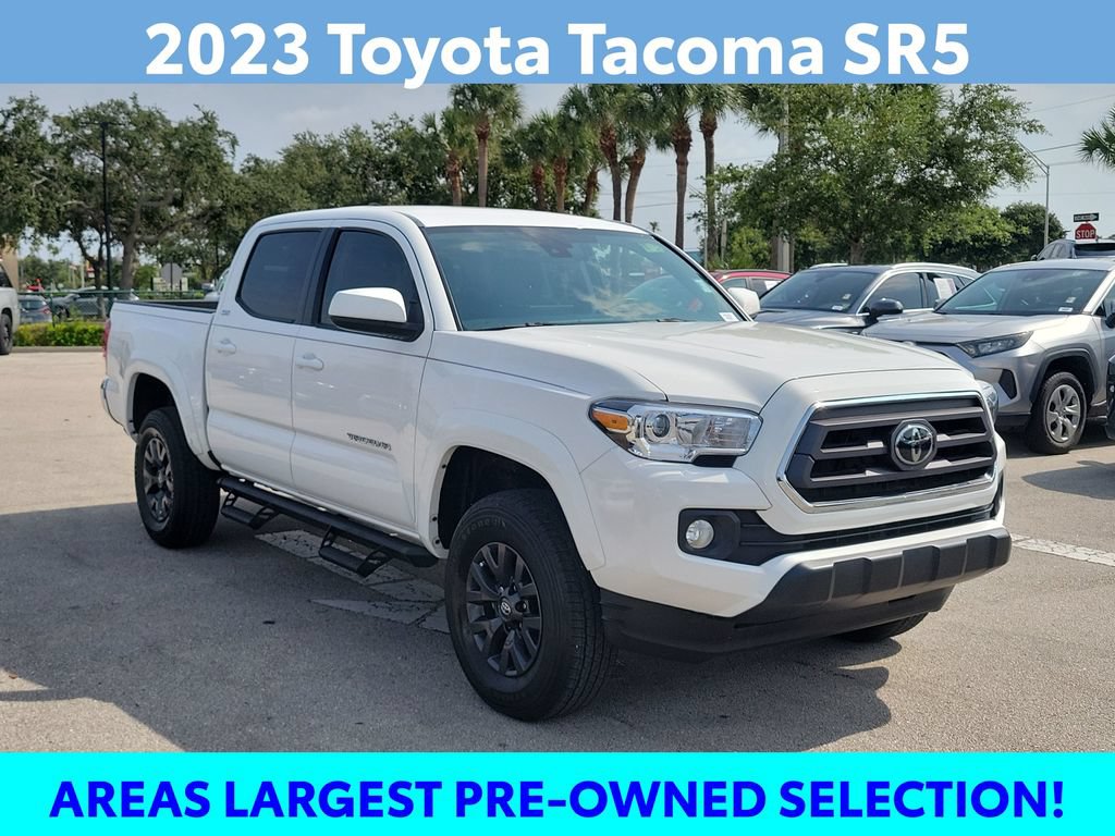 Used 2023 Toyota Tacoma SR5 w/ SR5 Appearance Package RWD image 3