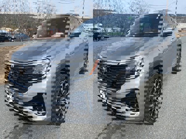 New 2026 Volkswagen Atlas Cross Sport SEL Premium R-Line