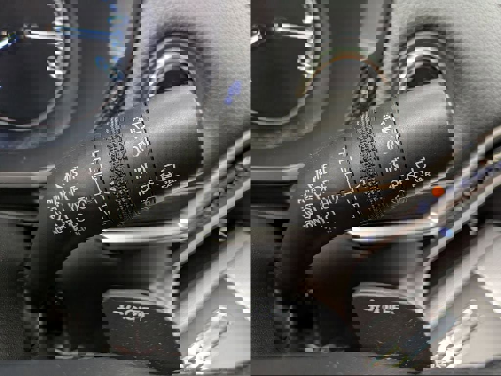 Certified 2025 MAZDA CX-90 3.3 Turbo w/ Preferred Package image 19