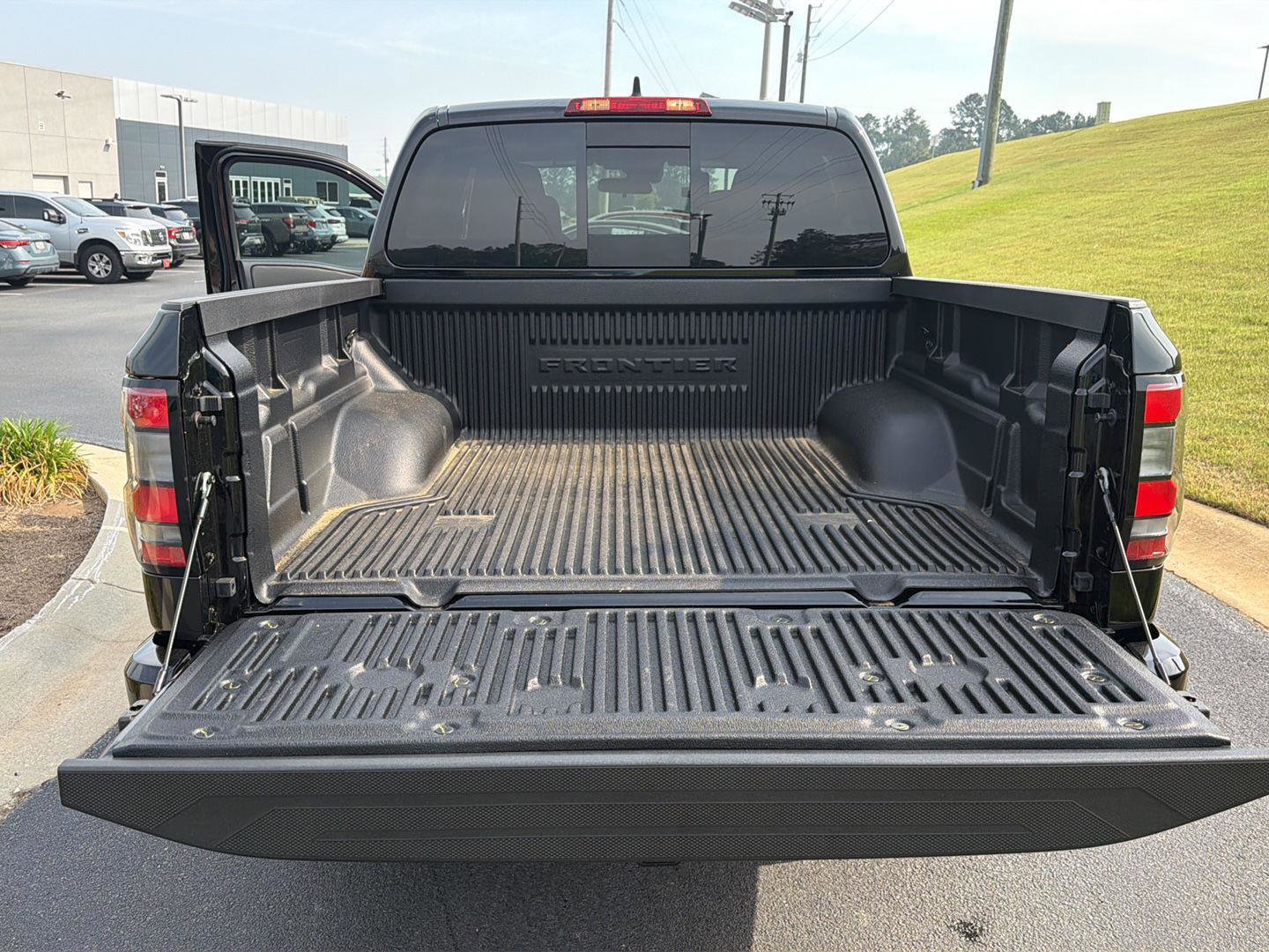 New 2026 Nissan Frontier SV w/ All-Weather Content Package RWD image 32
