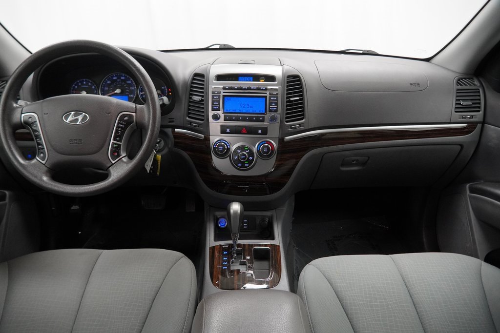 Used 2012 Hyundai Santa Fe GLS image 29