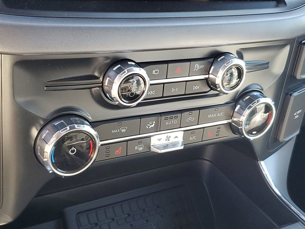 New 2025 Ford F150 XLT image 24