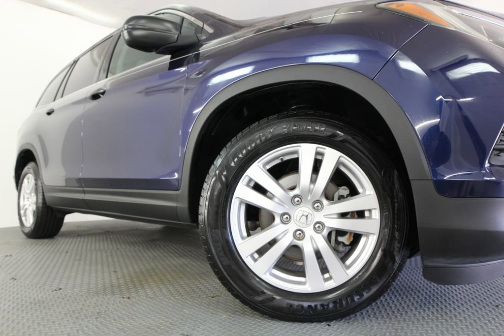 Used 2016 Honda Pilot LX image 19