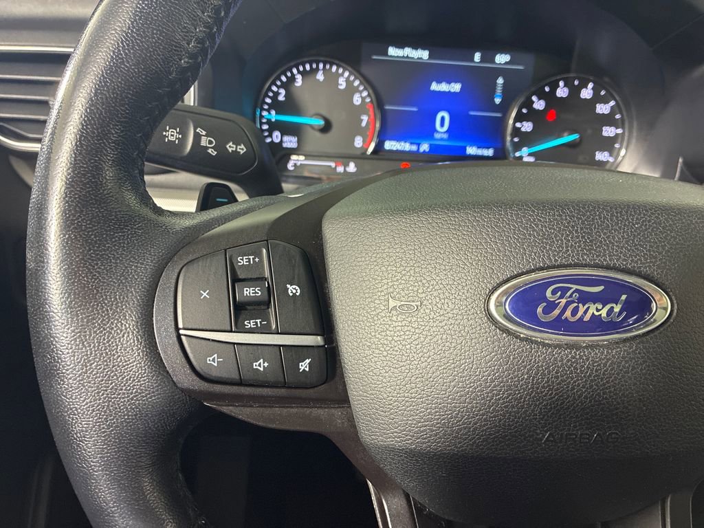 Used 2020 Ford Explorer XLT w/ Equipment Group 202A AWD/4WD image 15