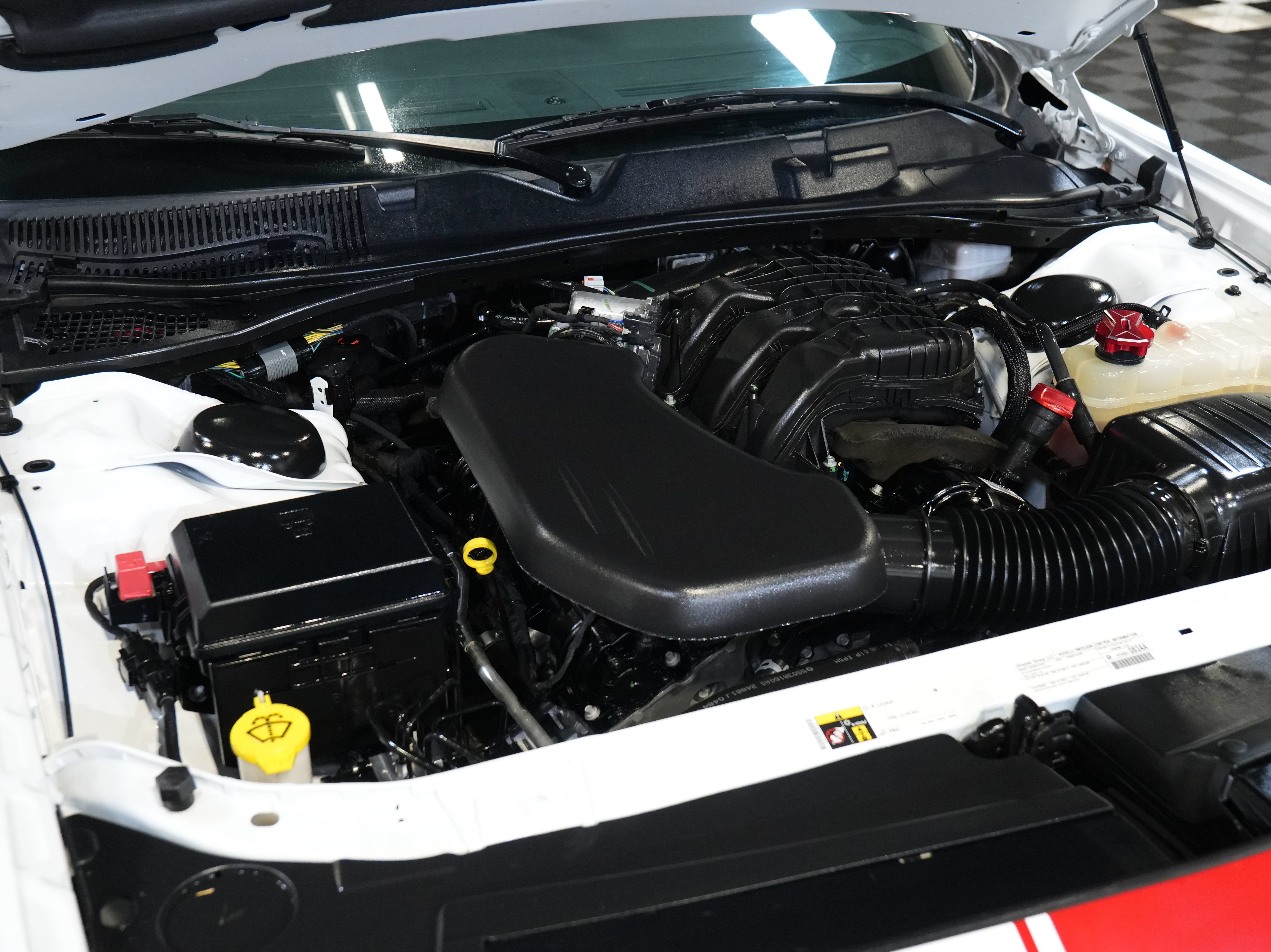 Used 2014 Dodge Challenger SXT RWD image 40