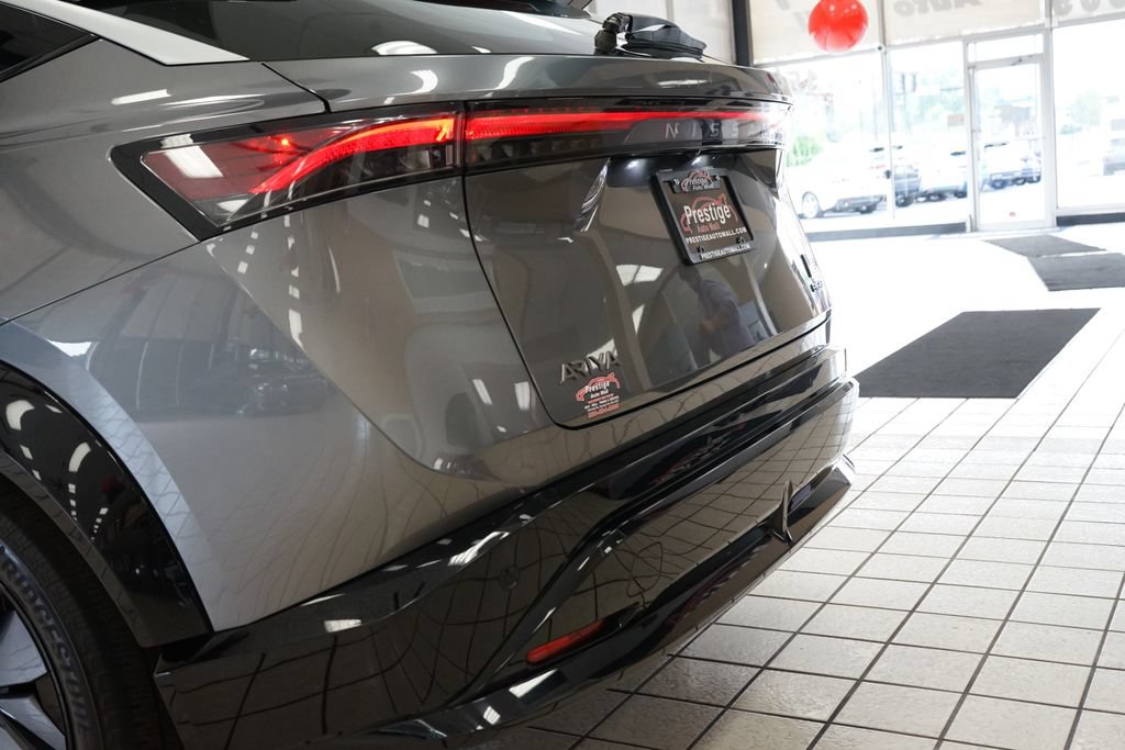 Used 2023 Nissan Ariya FWD image 16