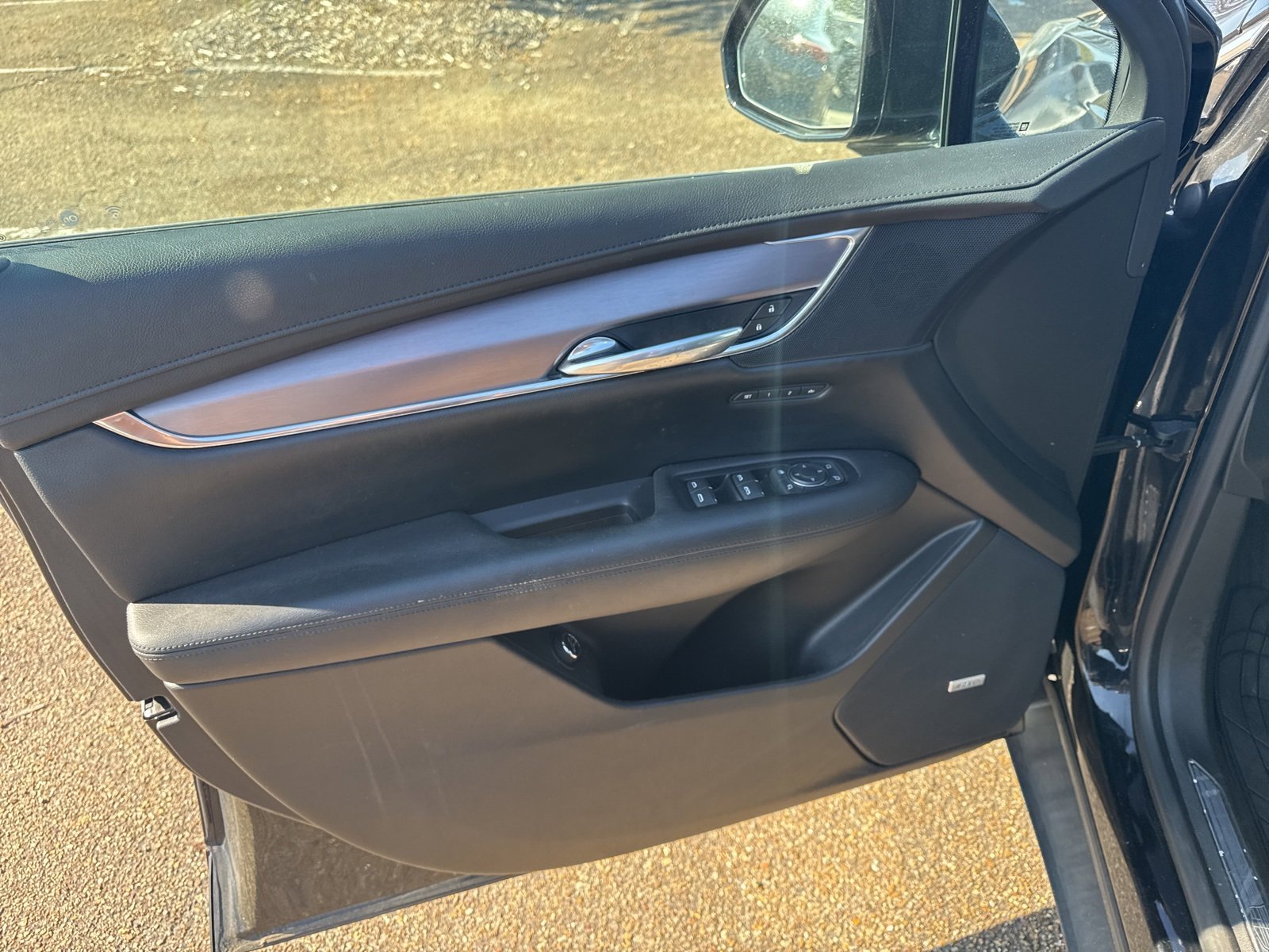 Used 2017 Cadillac XT5 Luxury image 14