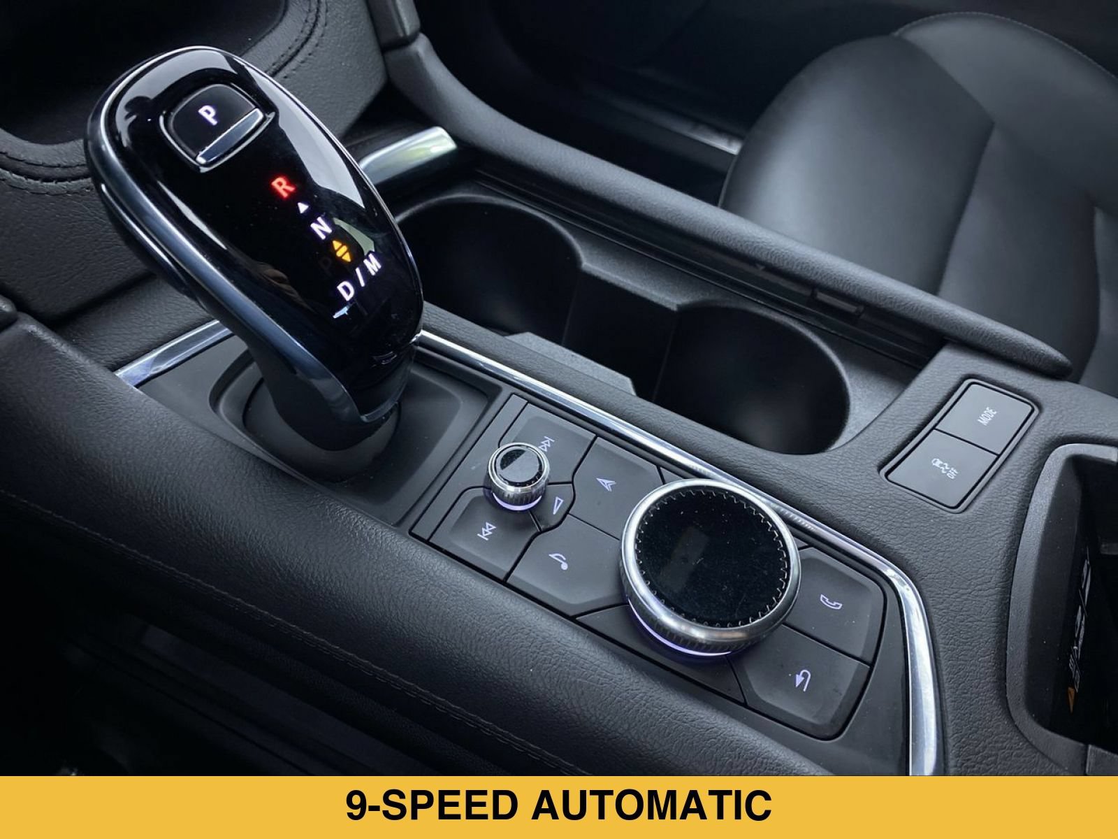 Certified 2023 Cadillac XT5 Premium Luxury w/ Technology Package FWD image 7