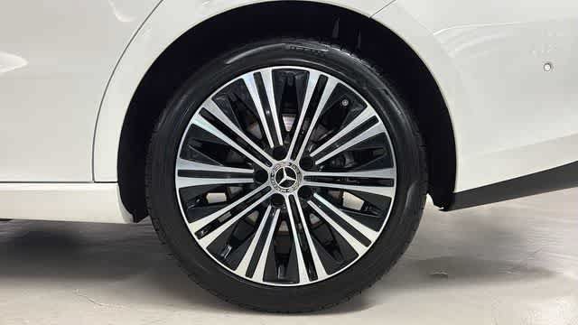 Used 2021 Mercedes-Benz CLA 250 image 11