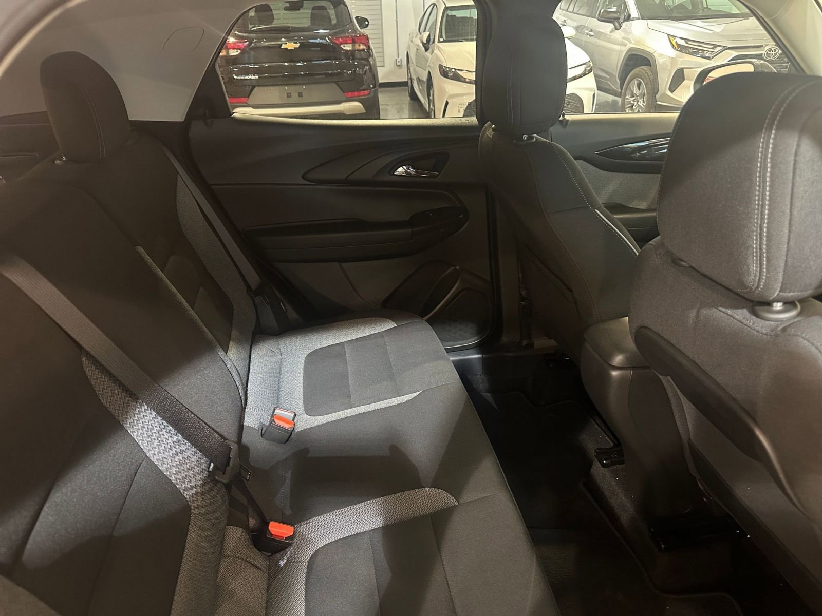 Used 2025 Chevrolet TrailBlazer LT image 37