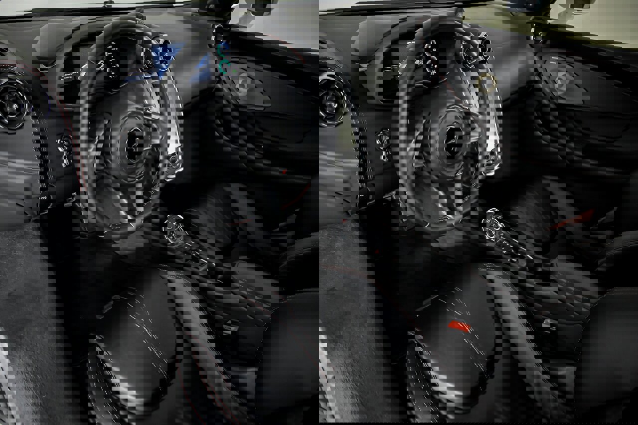 Used 2020 McLaren 570S Spider image 22