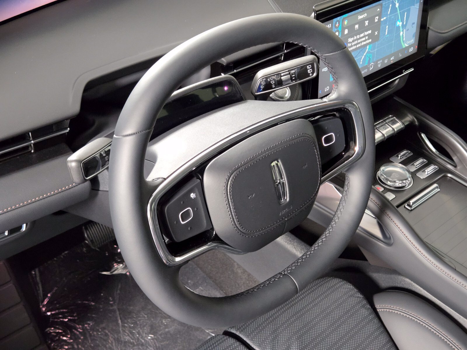 New 2026 Lincoln Nautilus Reserve AWD/4WD image 25