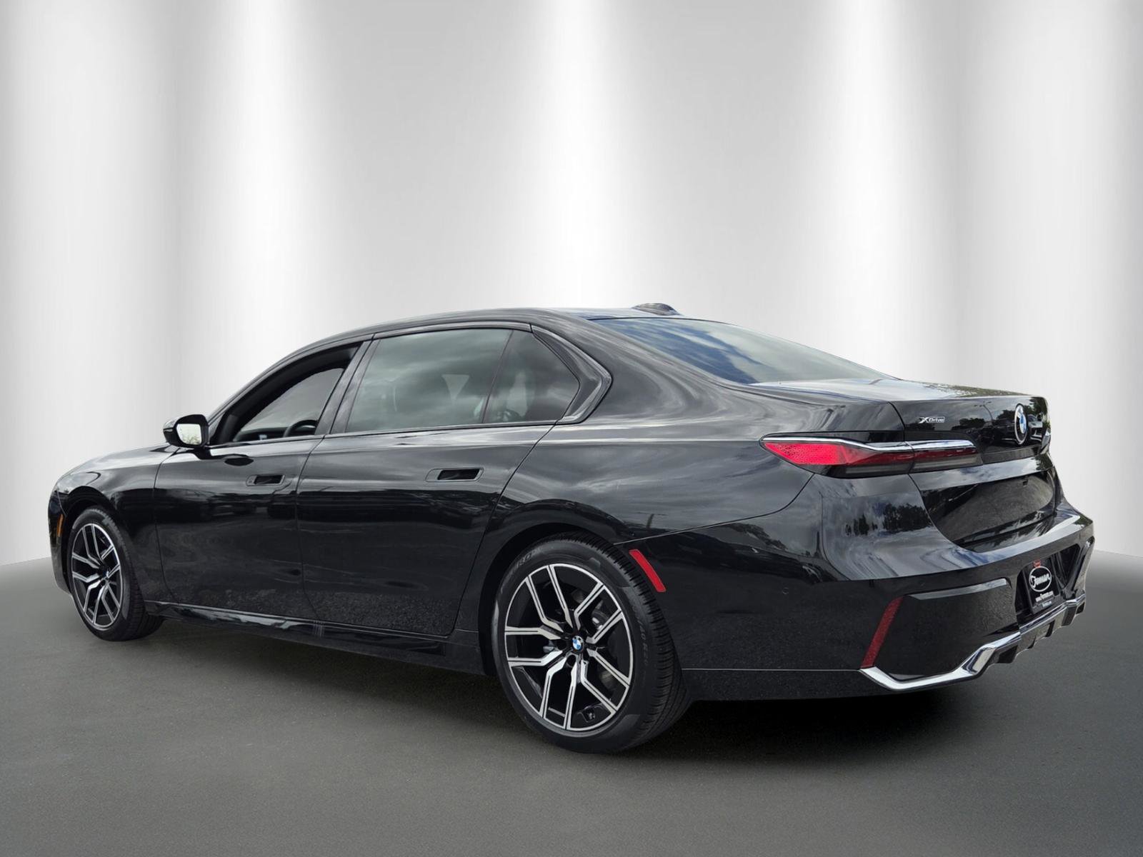 New 2026 BMW 740i xDrive AWD/4WD image 5