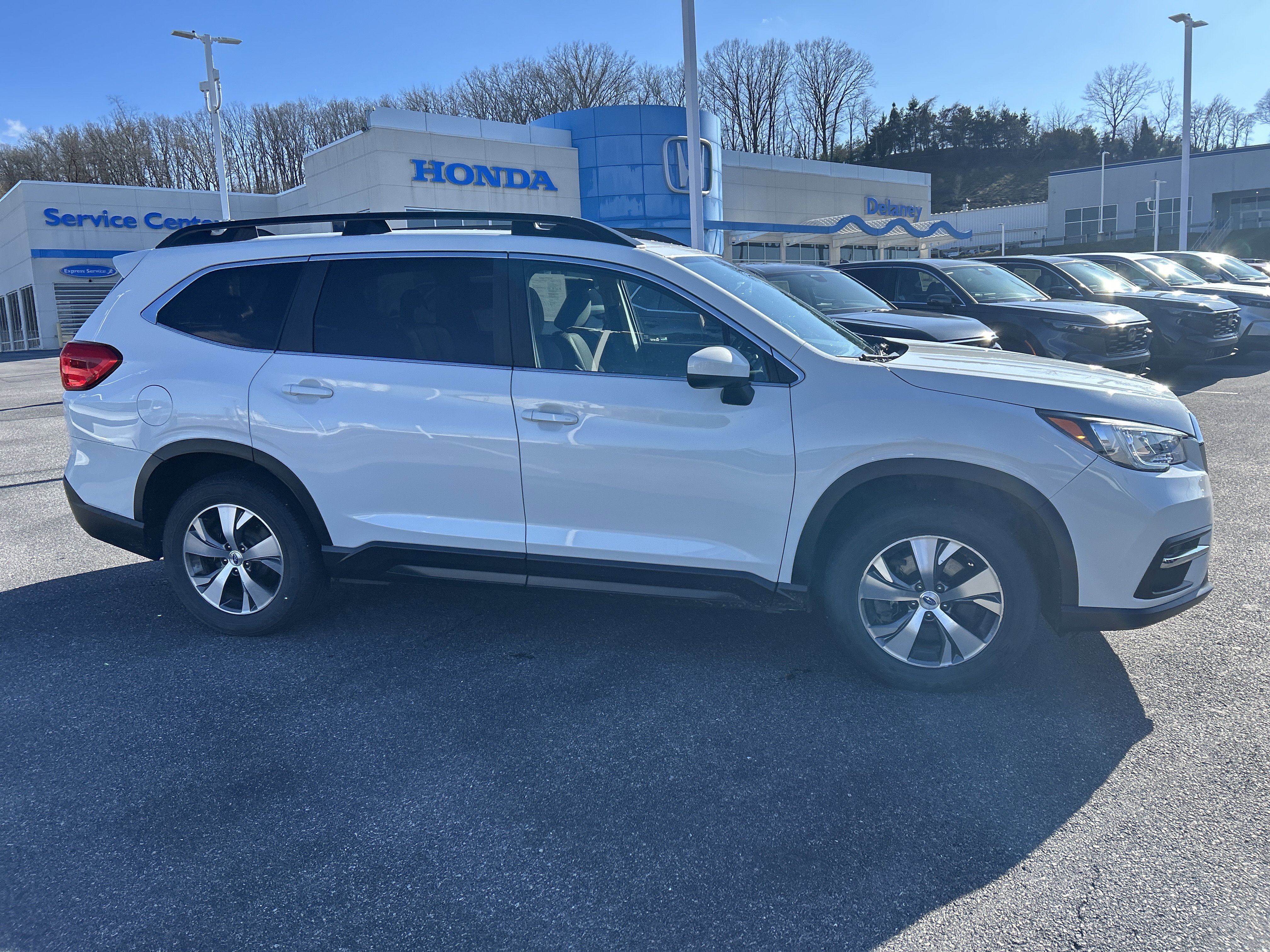 Used 2019 Subaru Ascent Premium image 6