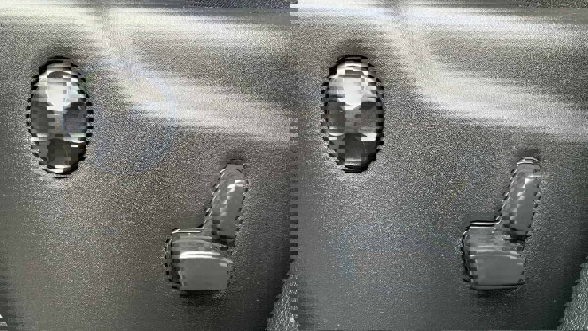 Used 2023 Dodge Durango GT image 19