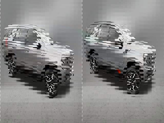 Used 2021 GMC Yukon AT4 w/ Rear Media and Nav Package image 7