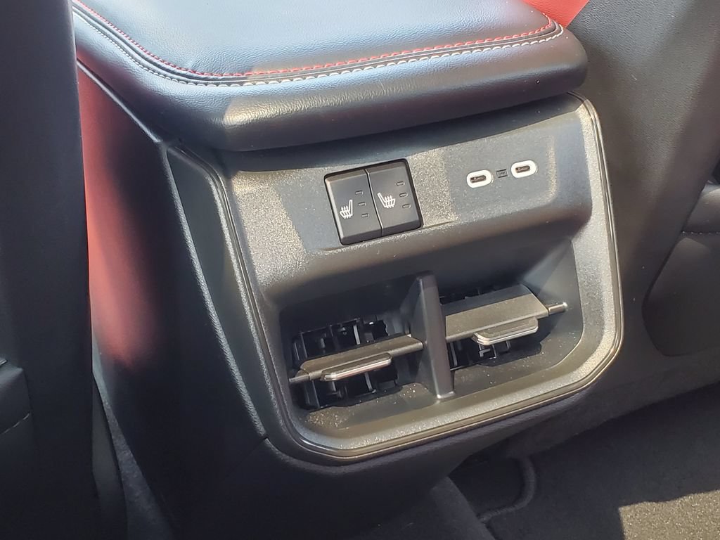 Used 2024 Dodge Charger Daytona Scat Pack w/ Plus Group AWD/4WD image 27
