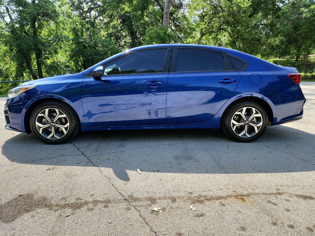 Used 2021 Kia Forte LXS FWD image 5