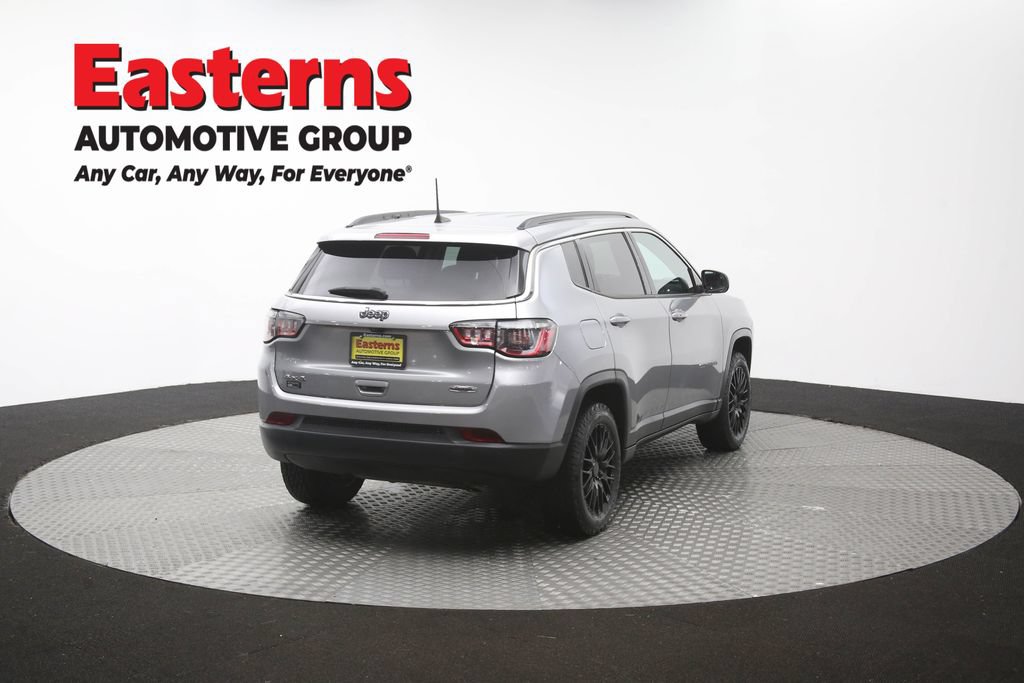 Used 2022 Jeep Compass Latitude AWD/4WD image 38