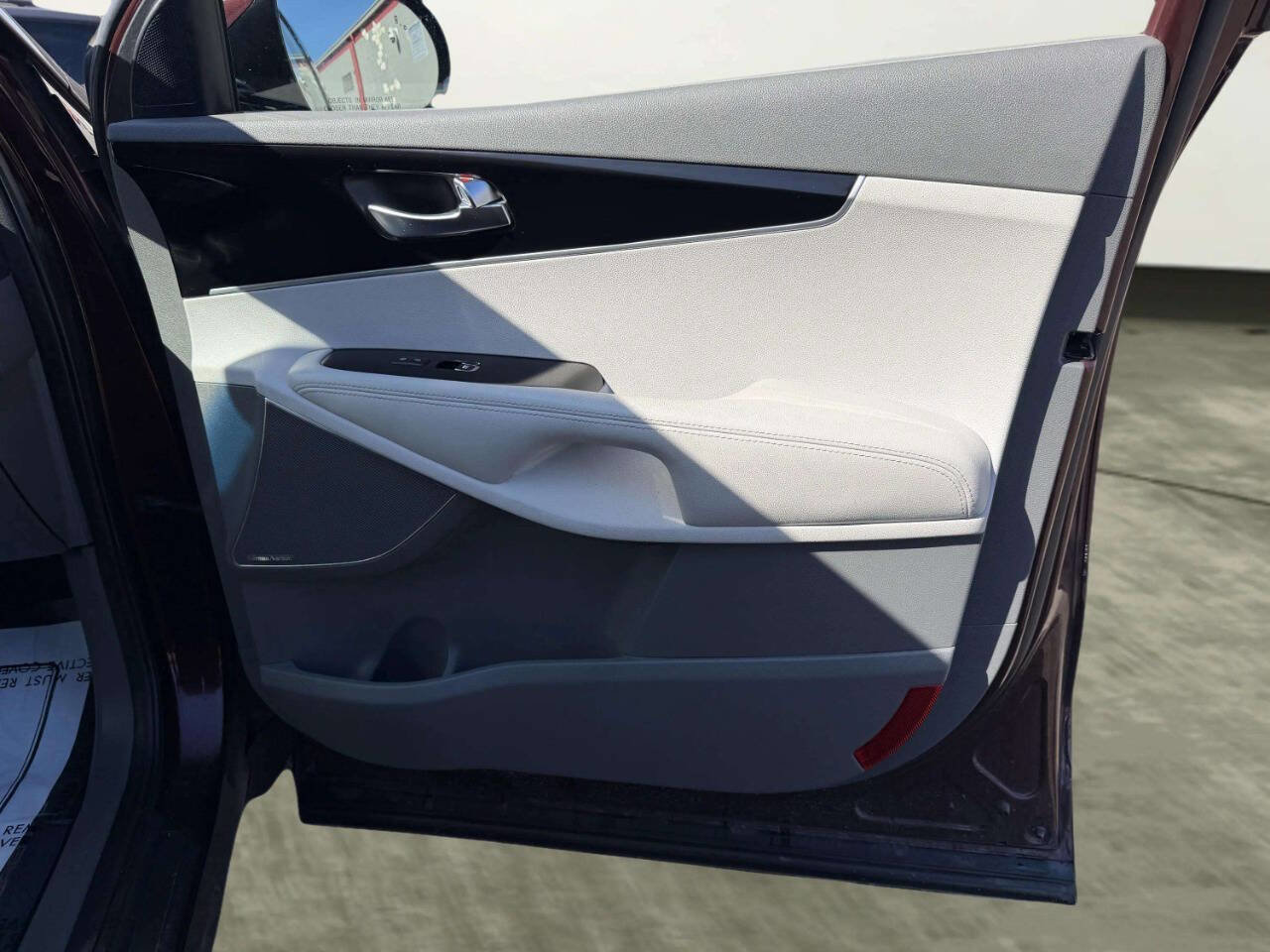 Used 2019 Kia Sorento SX image 30