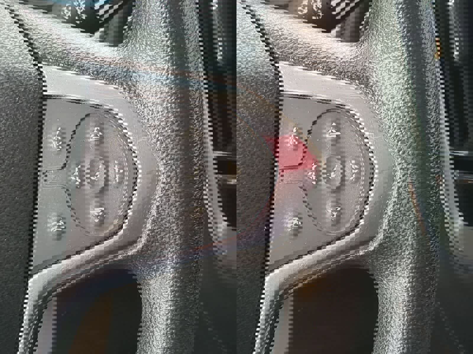 Used 2019 Chevrolet Traverse LS FWD image 24