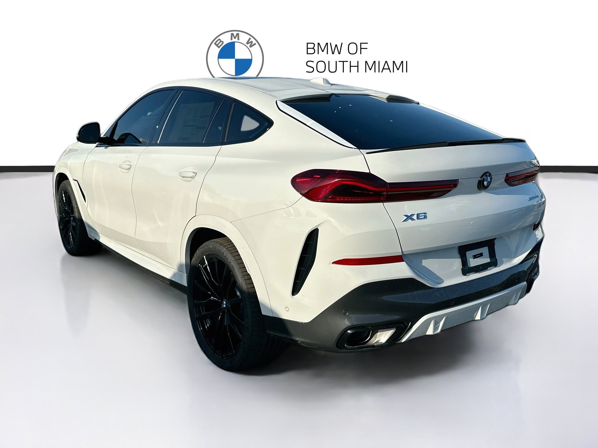 New 2027 BMW X6 xDrive40i w/ Climate Comfort Package AWD/4WD image 4